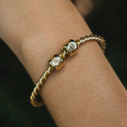 Charms ze znakiem zodiaku Panna (♍︎) Pozłacany - srebro pr. 925