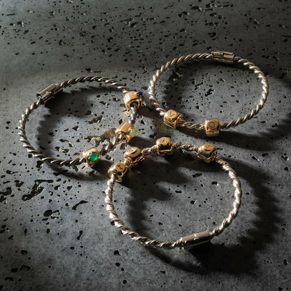 Srebrna bransoletka tensorowa - Amulet ochronny ze srebra próby 925 - Kubit Królewski.